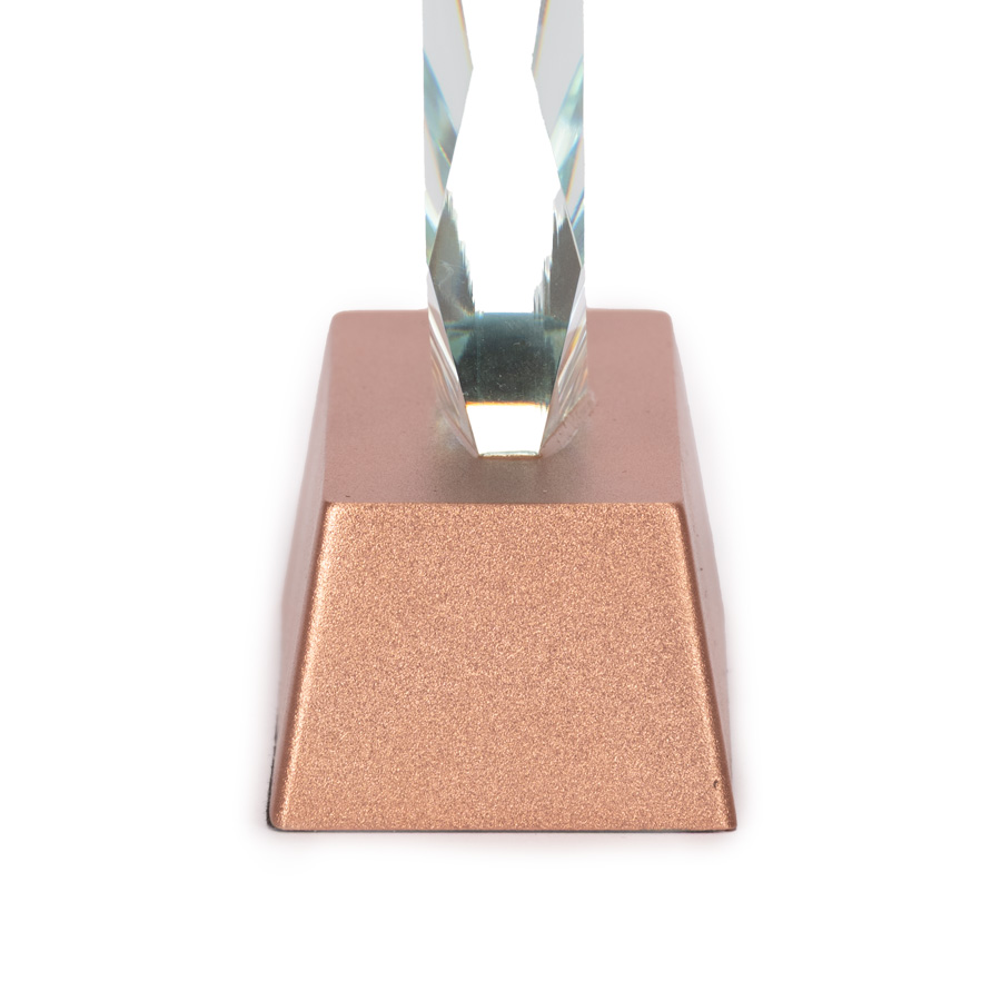 Trofeo Galvano de Cristal "RUNE" con base encobrizada. - Foto 5